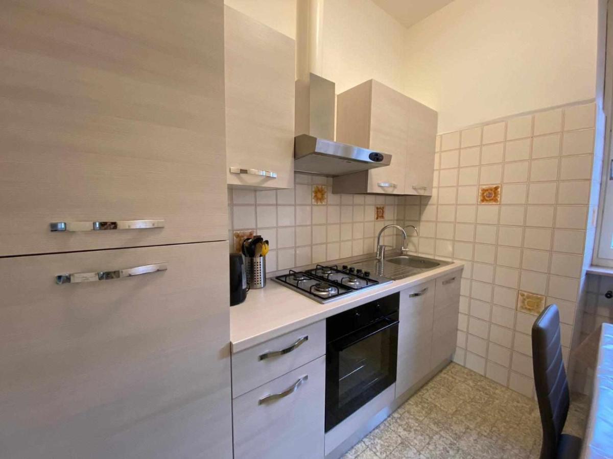 Casa Vacanza Amelia Bosisio Parini Eksteriør billede