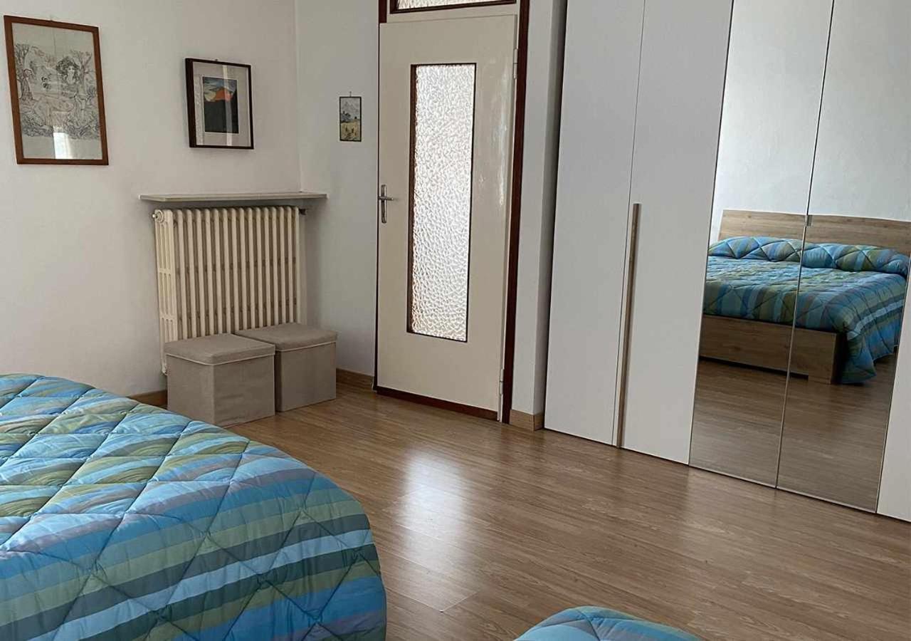 Casa Vacanza Amelia Bosisio Parini Eksteriør billede